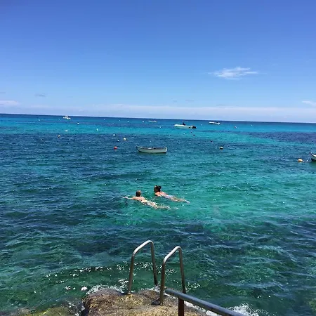 Daire Pebbles Sea Front Punta Mujeres